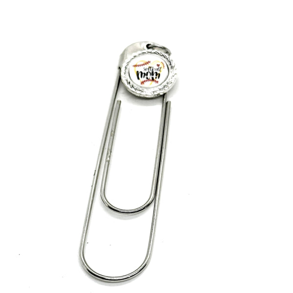 Softball Mom Charm Bookmark, Team Moms, Mothers Day Gifts, My Favorite Player, Is My Daughter, Gift For Her, Wife Gift, Bookkeeper