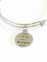 Start Each Day With A Grateful Heart Expanding Bangle Charm Bracelet Gift, Mindfulness Jewelry Gift for Her, Life Lessons Gift, Gratefulness