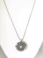 Diffuser Necklace, Round Diffuser Necklace, Filigree Pendant, Scent Diffuser, Scent Pendant, Scented Necklace, Diffuser Pendant Jewelry