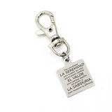 Bag Charm, Spanish Serenity Prayer. Charm, Keychain Charm, Keychain Gift, Spanish Language Gift, Serenity Courage Wisdom Charm